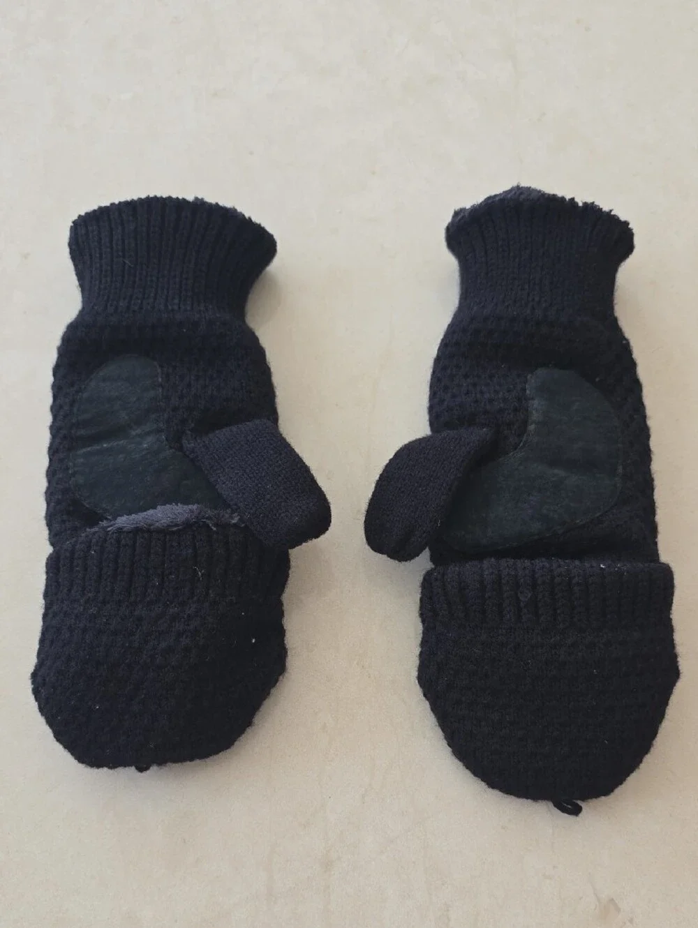 Black Convertible Knit Mittens - Women's Accessories - OS